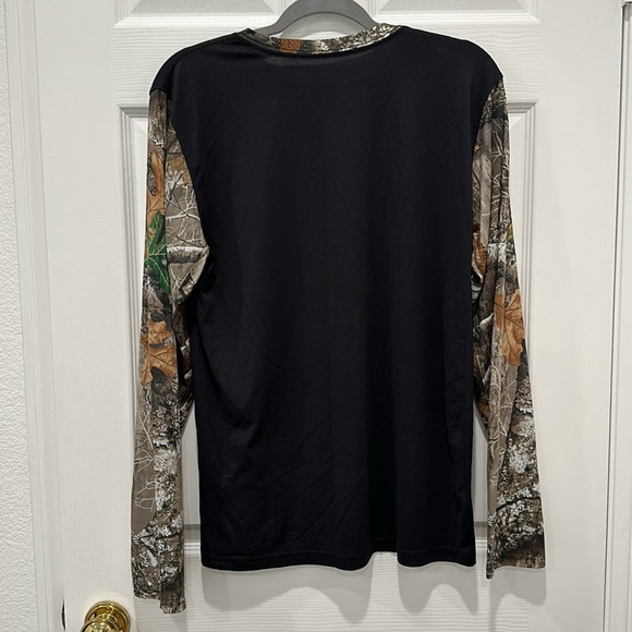 Men’s Nike Oregon Ducks Dri-fit Long Sleeve Tee - Picture 4 of 8